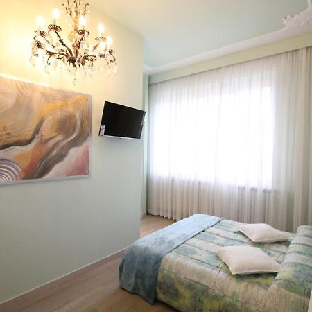 Ad Astra Rooms Равена Екстериор снимка