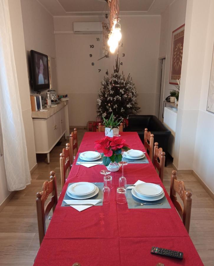 Ad Astra Rooms Равена Екстериор снимка