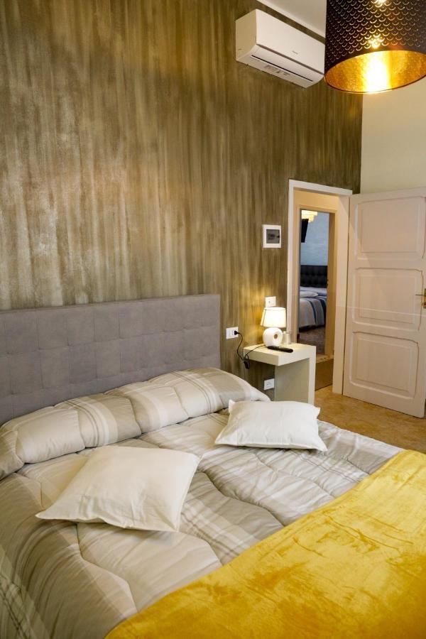 Ad Astra Rooms Равена Екстериор снимка