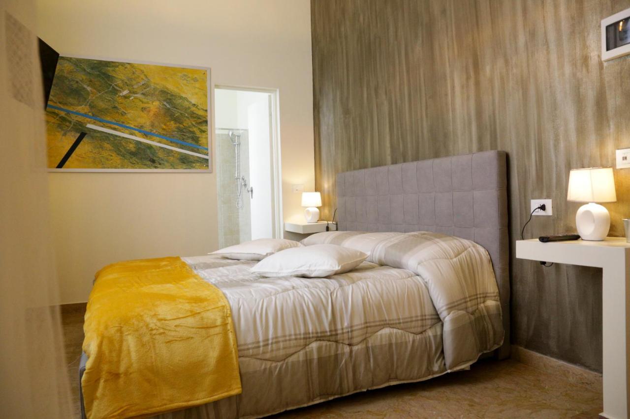 Ad Astra Rooms Равена Екстериор снимка
