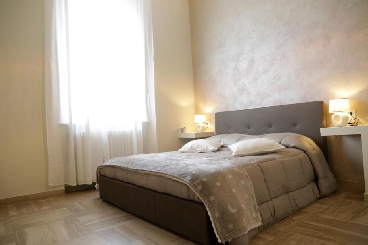 Ad Astra Rooms Равена Екстериор снимка